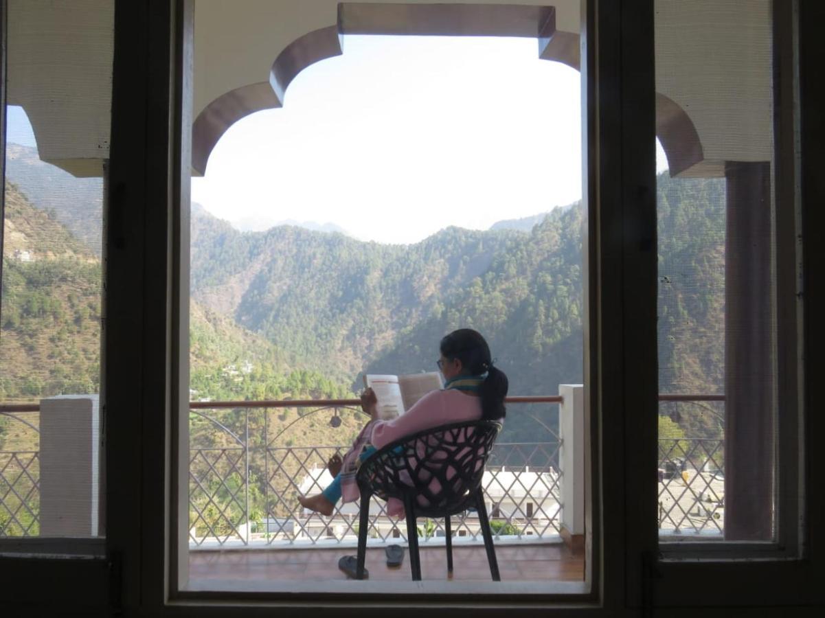 Odyssey Stays Guptkashi Gupta Kāshi Buitenkant foto